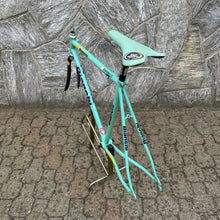 Carica l'immagine nel visualizzatore di Gallery, Bianchi Chromo Lite Reparto Corse