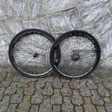 Carica l'immagine nel visualizzatore di Gallery, Campagnolo Bora Ultra 35