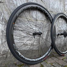 Carica l'immagine nel visualizzatore di Gallery, Campagnolo Bora Ultra 35