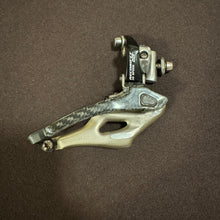 Carica l'immagine nel visualizzatore di Gallery, Campagnolo Record Titanium