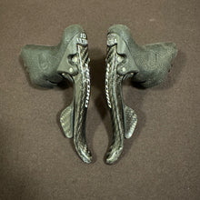 Carica l'immagine nel visualizzatore di Gallery, Campagnolo Record Titanium
