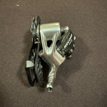 Carica l'immagine nel visualizzatore di Gallery, Campagnolo Record Titanium