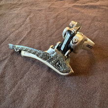Carica l'immagine nel visualizzatore di Gallery, Campagnolo Record Titanium