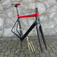 Carica l'immagine nel visualizzatore di Gallery, Cervelo R5