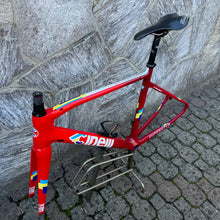 Carica l'immagine nel visualizzatore di Gallery, Cinelli Superstar