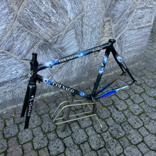 Carica l'immagine nel visualizzatore di Gallery, Colnago C40