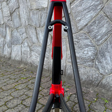 Carica l'immagine nel visualizzatore di Gallery, Colnago C64