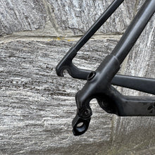 Carica l'immagine nel visualizzatore di Gallery, Colnago C64