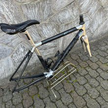 Carica l'immagine nel visualizzatore di Gallery, Colnago C64