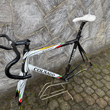 Carica l'immagine nel visualizzatore di Gallery, Colnago EPS