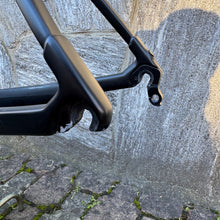 Carica l'immagine nel visualizzatore di Gallery, Colnago C64