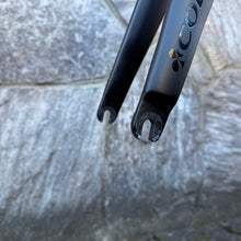 Carica l'immagine nel visualizzatore di Gallery, Colnago C64