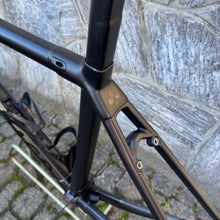 Carica l'immagine nel visualizzatore di Gallery, Colnago C64