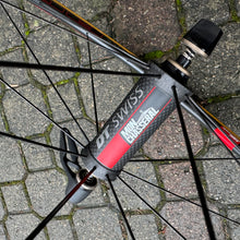 Carica l'immagine nel visualizzatore di Gallery, DT Swiss RC38 C Spline