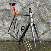 Carica l'immagine nel visualizzatore di Gallery, De Rosa Protos