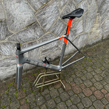 Carica l'immagine nel visualizzatore di Gallery, De Rosa Protos