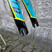 Carica l'immagine nel visualizzatore di Gallery, Specialized S-Works Tarmac SL5 - Official Astana Pro Team