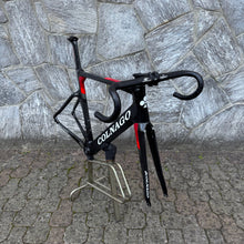 Carica l'immagine nel visualizzatore di Gallery, Colnago Concept - UAE Emirates Pro Team