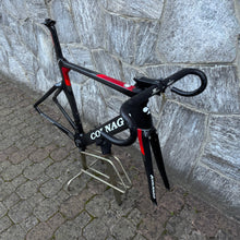 Carica l'immagine nel visualizzatore di Gallery, Colnago Concept - UAE Emirates Pro Team