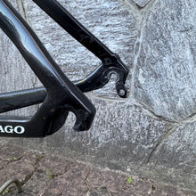 Carica l'immagine nel visualizzatore di Gallery, Colnago Concept - UAE Emirates Pro Team
