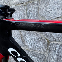 Carica l'immagine nel visualizzatore di Gallery, Colnago Concept - UAE Emirates Pro Team