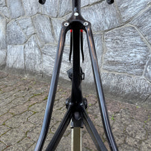Carica l'immagine nel visualizzatore di Gallery, Colnago Concept - UAE Emirates Pro Team