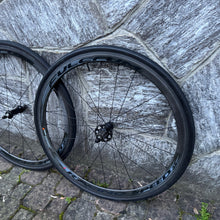Carica l'immagine nel visualizzatore di Gallery, Fulcrum Racing Speed 35