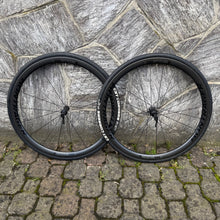 Carica l'immagine nel visualizzatore di Gallery, Bontrager Aeolus Pro 3