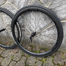 Carica l'immagine nel visualizzatore di Gallery, Bontrager Aeolus Pro 3