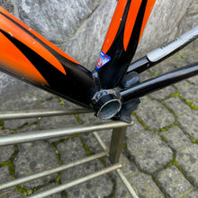 Carica l'immagine nel visualizzatore di Gallery, Carrera - Columbus Altec