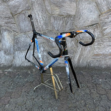 Carica l'immagine nel visualizzatore di Gallery, Colnago C40 B- Stay