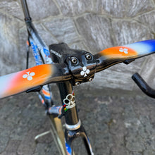 Carica l'immagine nel visualizzatore di Gallery, Colnago C40 B- Stay