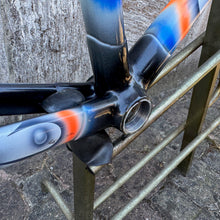 Carica l'immagine nel visualizzatore di Gallery, Colnago C40 B- Stay