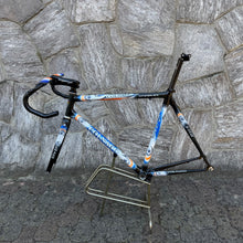 Carica l'immagine nel visualizzatore di Gallery, Colnago C40 B- Stay