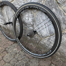 Carica l'immagine nel visualizzatore di Gallery, Campagnolo Bora One 35