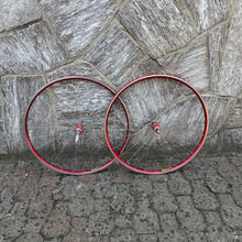 Carica l'immagine nel visualizzatore di Gallery, Mavic Helium