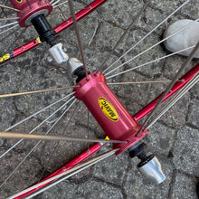 Carica l'immagine nel visualizzatore di Gallery, Mavic Helium