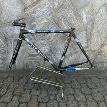 Carica l'immagine nel visualizzatore di Gallery, Colnago C40 HP Mapei Squadra Corse