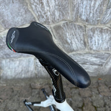 Carica l'immagine nel visualizzatore di Gallery, Kuota Kharma
