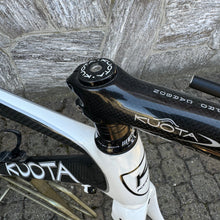 Carica l'immagine nel visualizzatore di Gallery, Kuota Kharma
