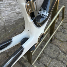 Carica l'immagine nel visualizzatore di Gallery, Kuota Kharma
