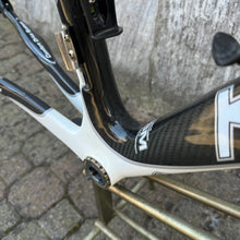 Carica l'immagine nel visualizzatore di Gallery, Kuota Kharma