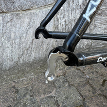 Carica l'immagine nel visualizzatore di Gallery, Kuota Kharma