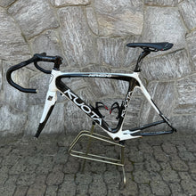Carica l'immagine nel visualizzatore di Gallery, Kuota Kharma