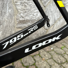 Carica l'immagine nel visualizzatore di Gallery, Look 795 RS Light