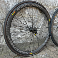 Carica l'immagine nel visualizzatore di Gallery, Mavic Cosmic Carbon Ultimate