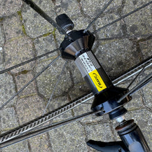 Carica l'immagine nel visualizzatore di Gallery, Mavic Cosmic Carbone SL