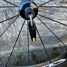 Carica l'immagine nel visualizzatore di Gallery, Mavic Cosmic SLE Exalith