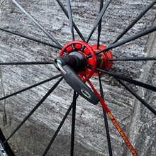 Carica l'immagine nel visualizzatore di Gallery, Mavic Ksyrium ES Helium Anniversary Special Edition