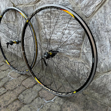 Carica l'immagine nel visualizzatore di Gallery, Mavic Ksyrium Equipe